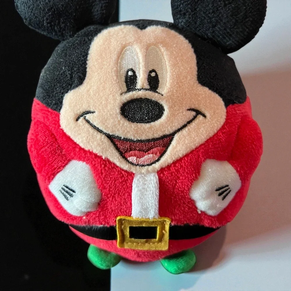 Ty Disney Mickey Mouse Plush 2013 Santa Suit Round Holiday Beanbag Toy Christmas